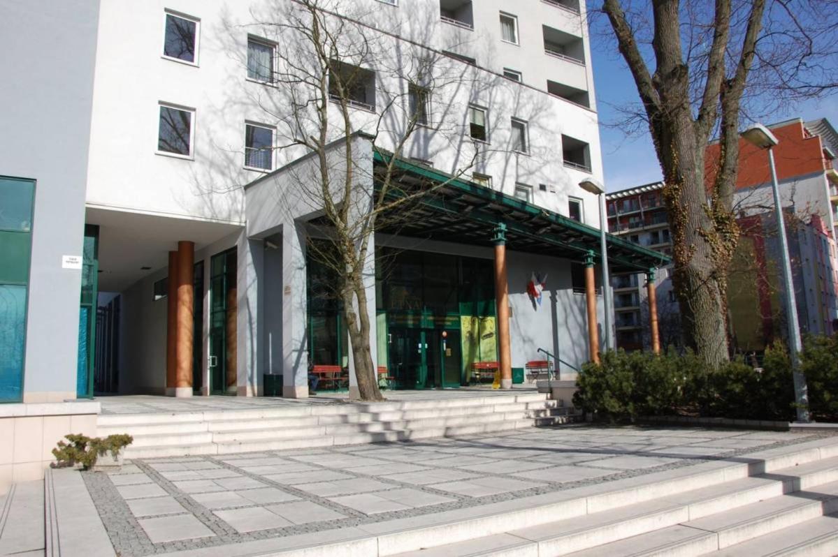 Apartament Etna Kolobrzeg Bagian luar foto